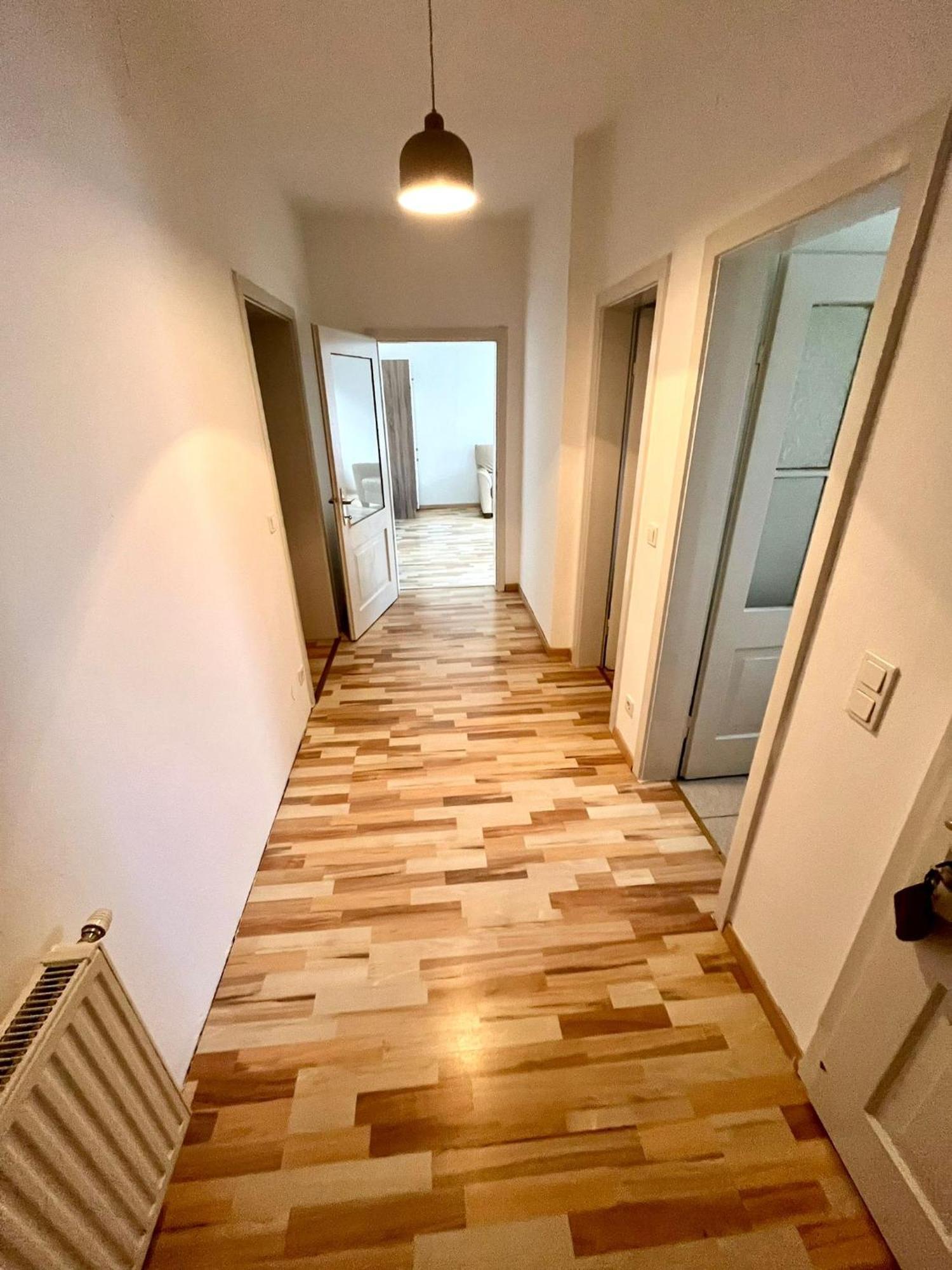 Monteurwohnung Leoben, Zentral Leoben  Luaran gambar